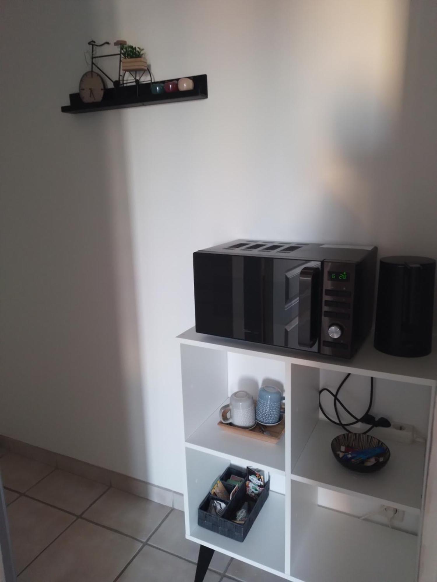 Chambre Agreable Au Calme Saint-Hilaire-Petitville Luaran gambar